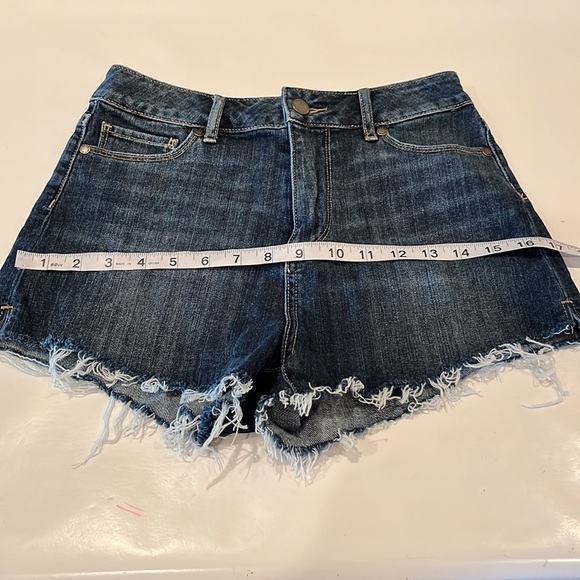 Paige High Rise Shorts Size 25 - Picture 5 of 16